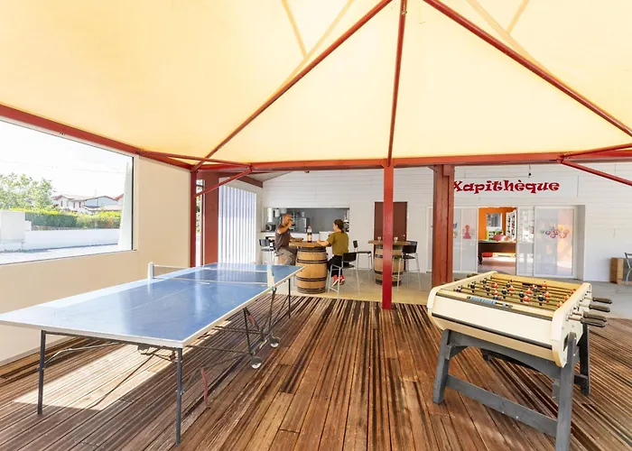 Chalet Iluna Climatise 2 A 6 Pers 3ch 2 Sdb Piscine Et Serenite Hasparren